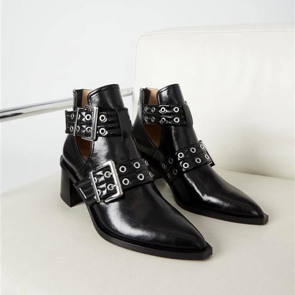 Steve Madden GRAZIA Moto Cut out Boots - Picture 1 of 10